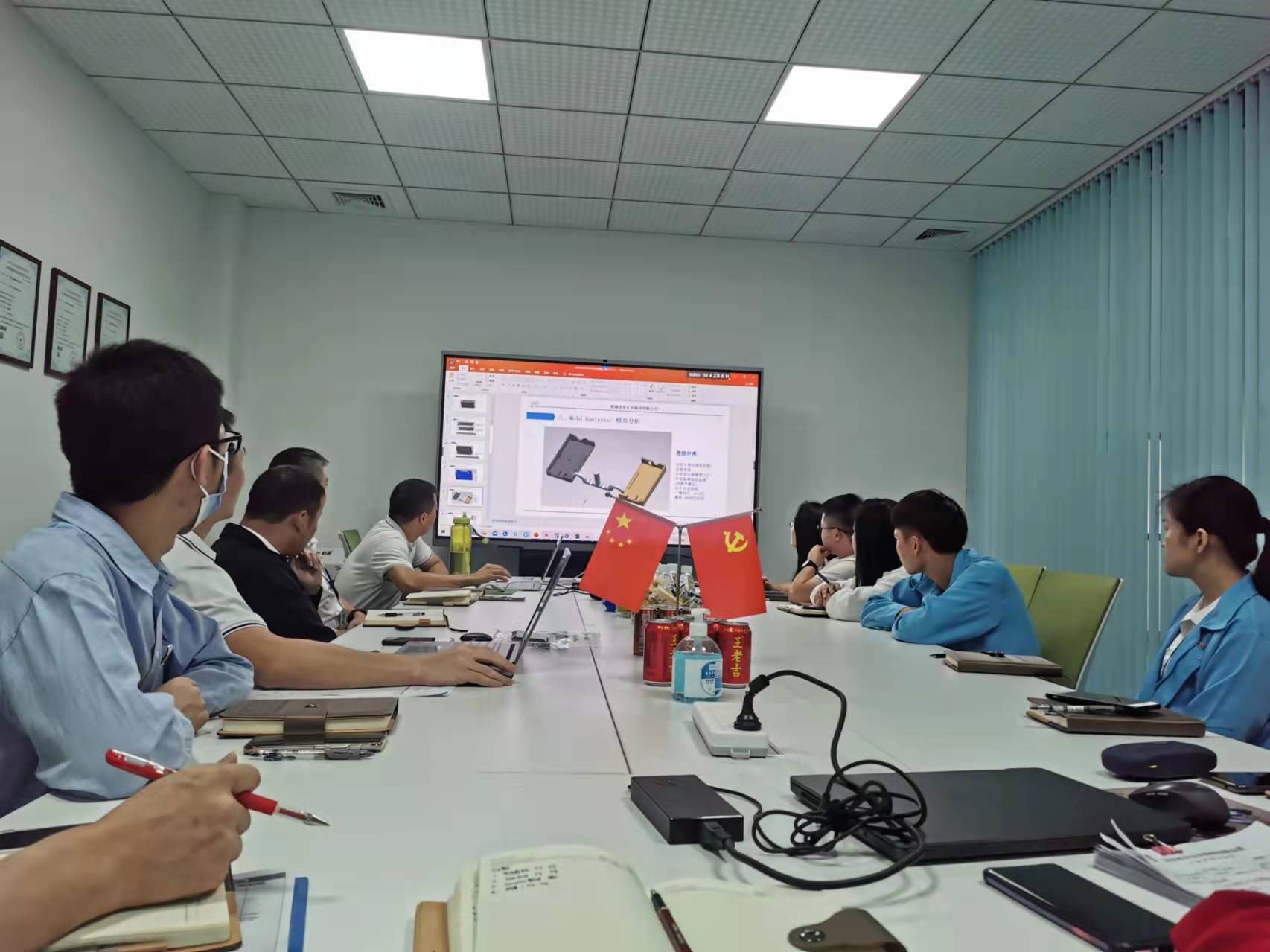 Fáilte Go Ré Saincheaptha an Cheanglóra