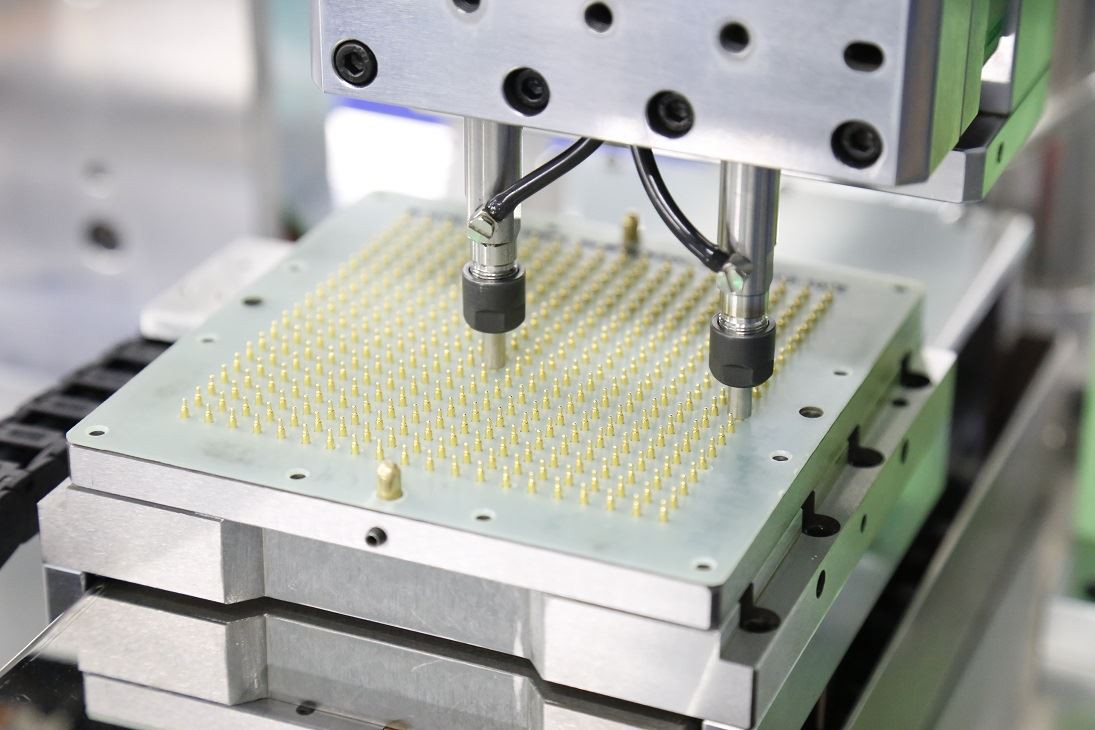 Seacht dTreoir Dearadh Nascóirí Mion